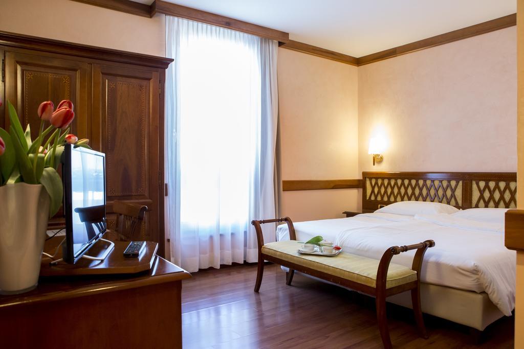 Venezia Hotel